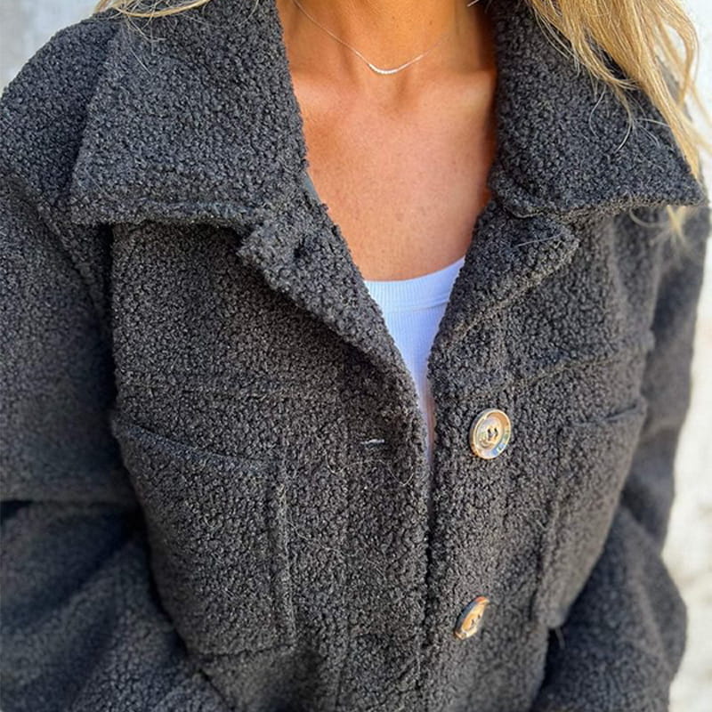 Louise | Veste en sherpa à boutons